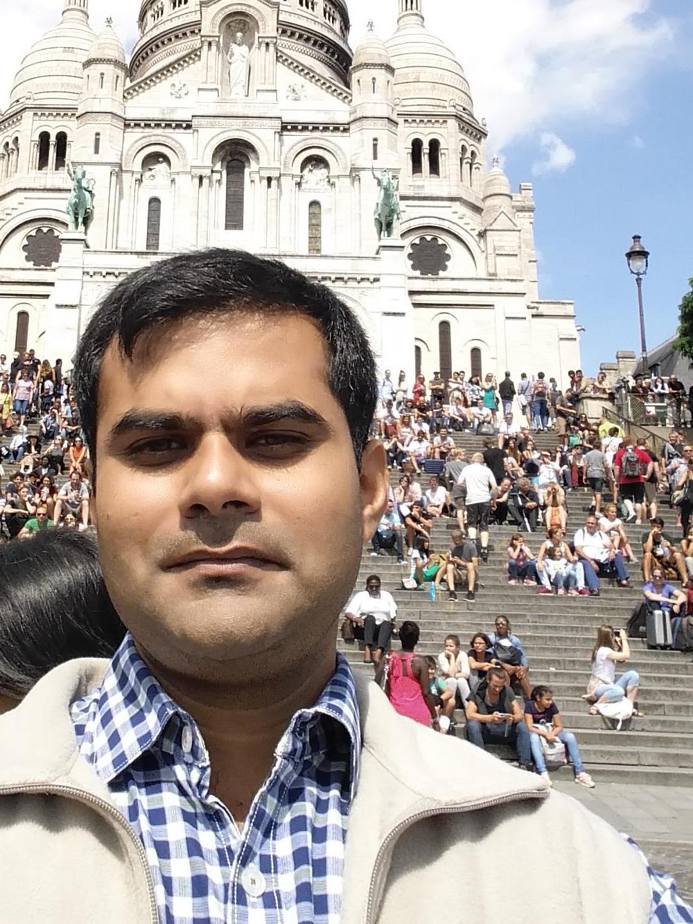 Founder & Principal of MANAV Capital Group